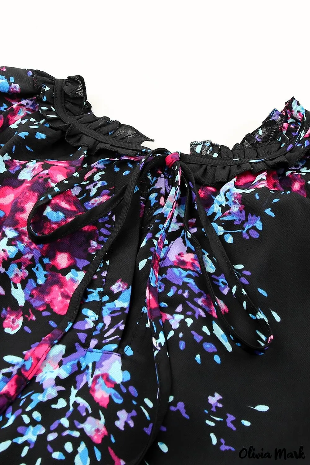 Deanwangkt - Black Tie-Dye Print Split V-Neck Butterfly Sleeve Blouse