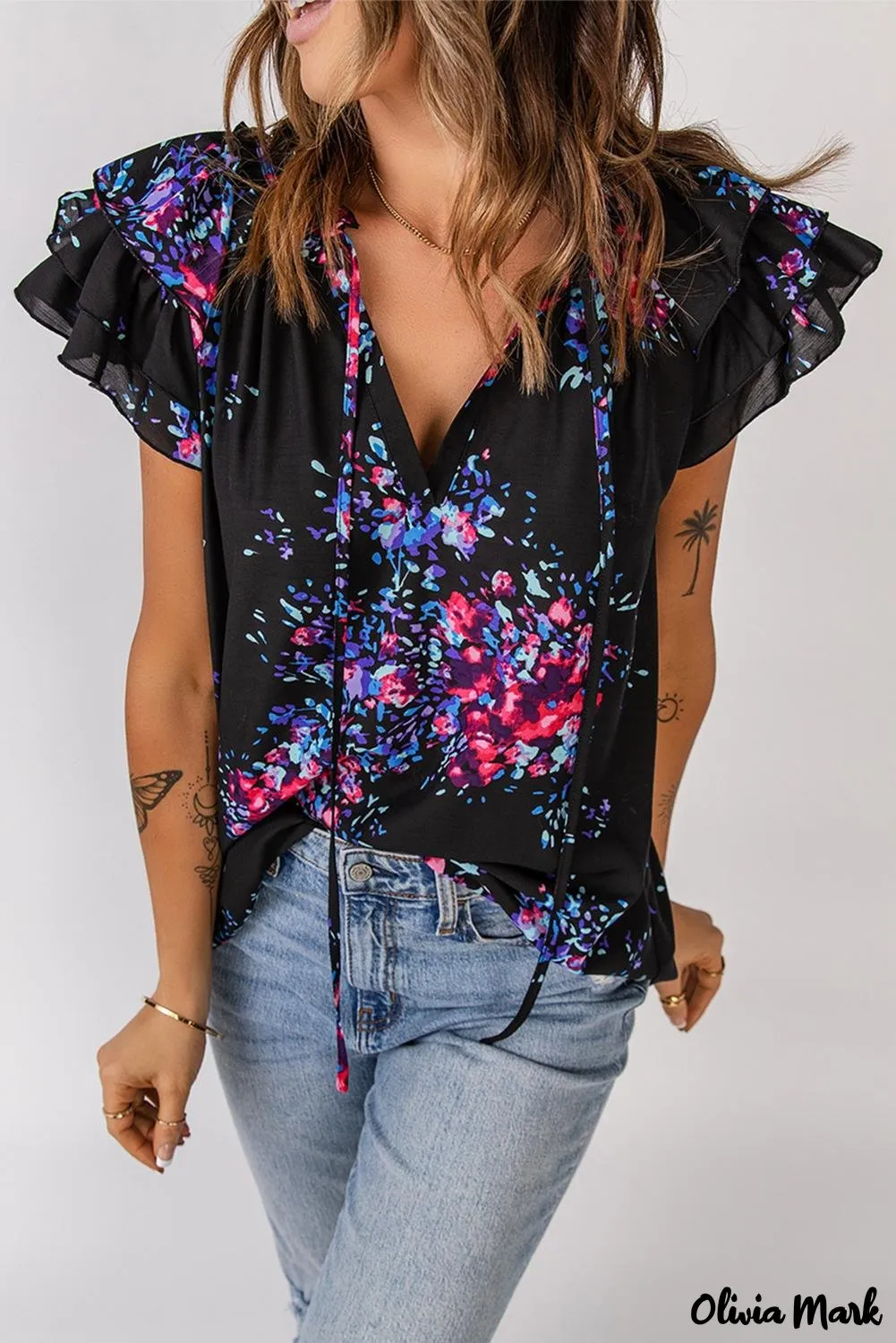 Deanwangkt - Black Tie-Dye Print Split V-Neck Butterfly Sleeve Blouse