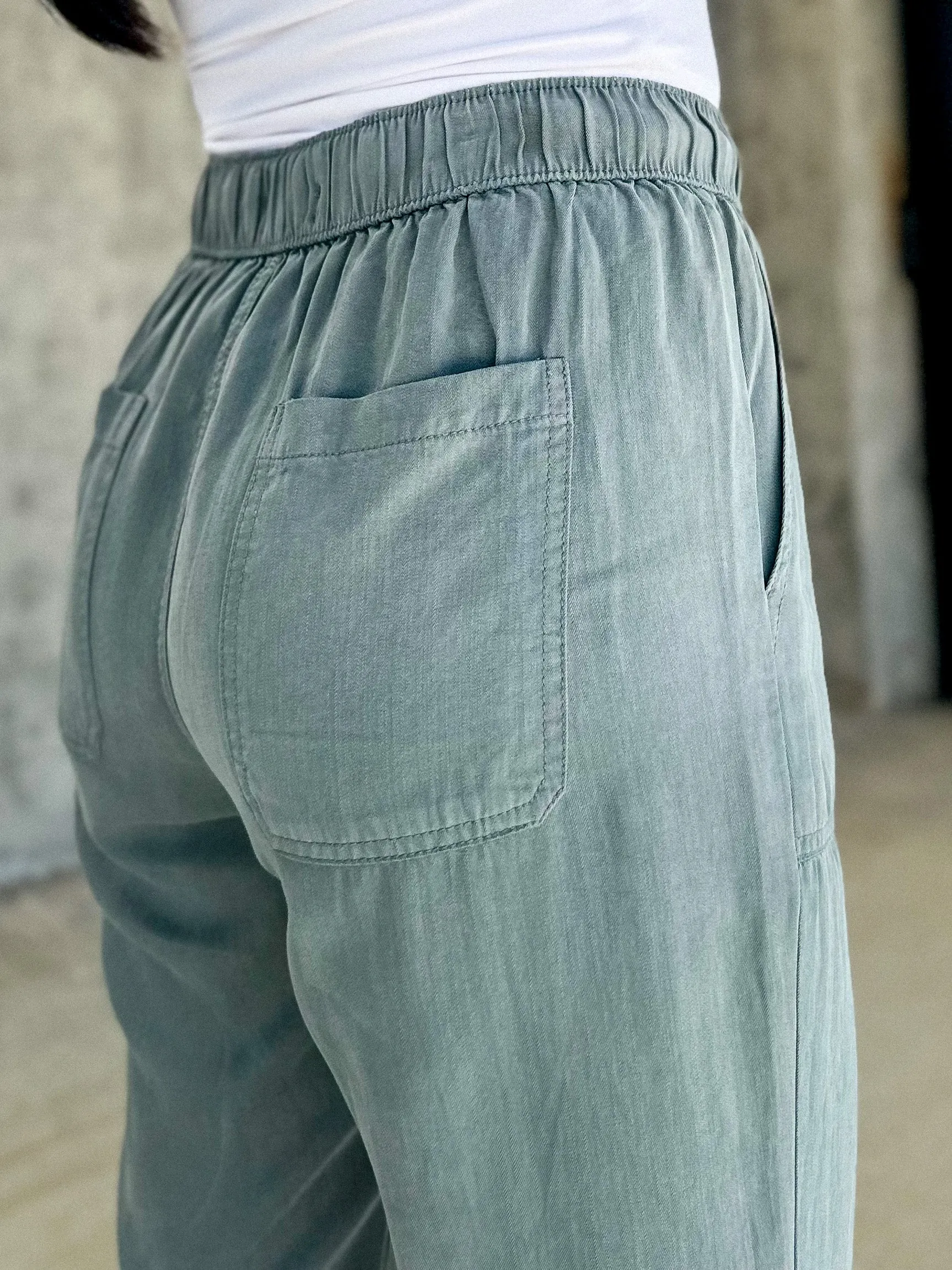 Tapered Straight Drawstring Pants